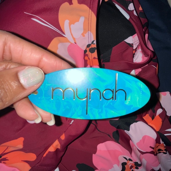 Mynah NWT Peplum Floral Swim Top - Size 16W - Picture 7 of 8